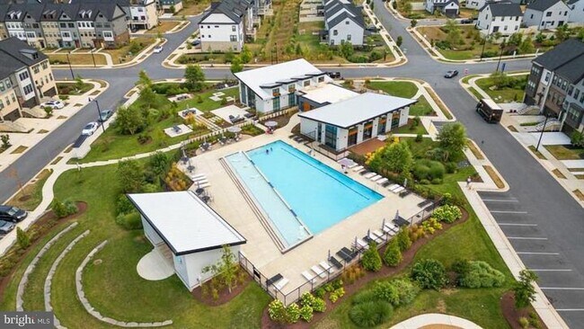Building Photo - 614 Chalcedony Ln