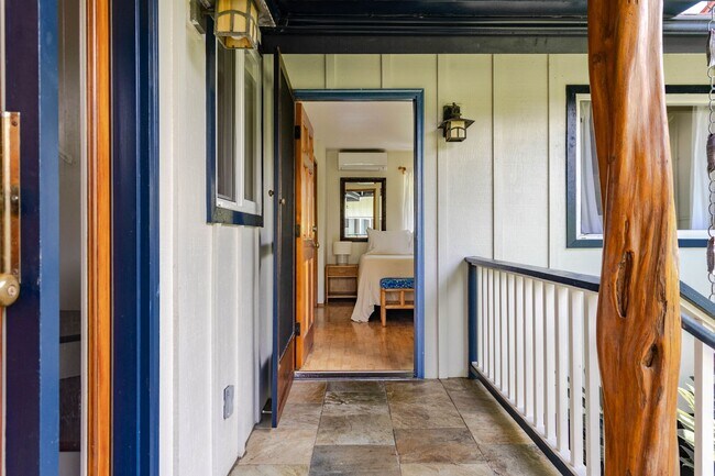 Building Photo - 59-535-535 Ke Iki Rd
