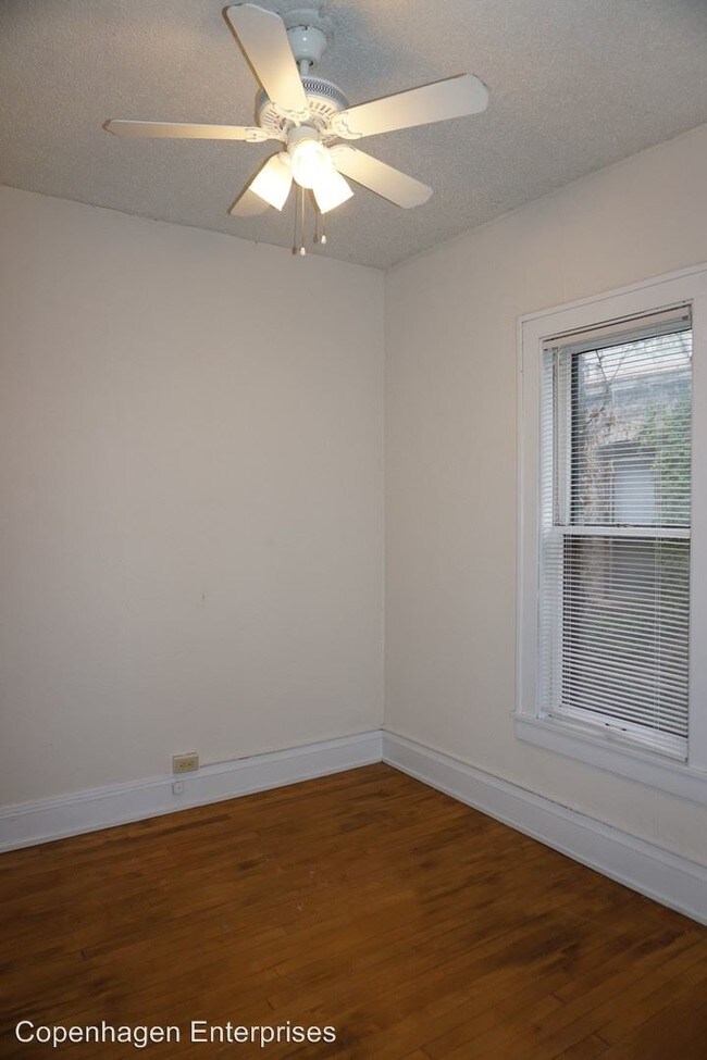 Building Photo - 22 Oak Grove St