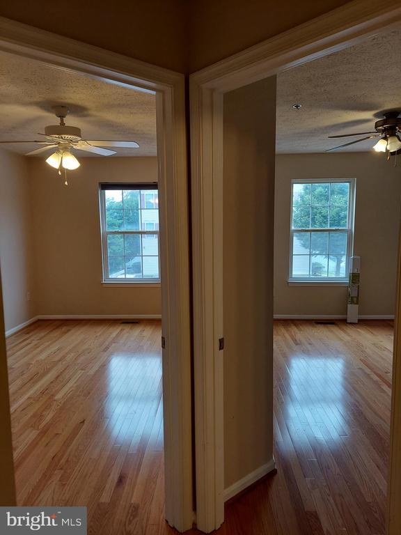 Building Photo - 8089 Brookstone Ct