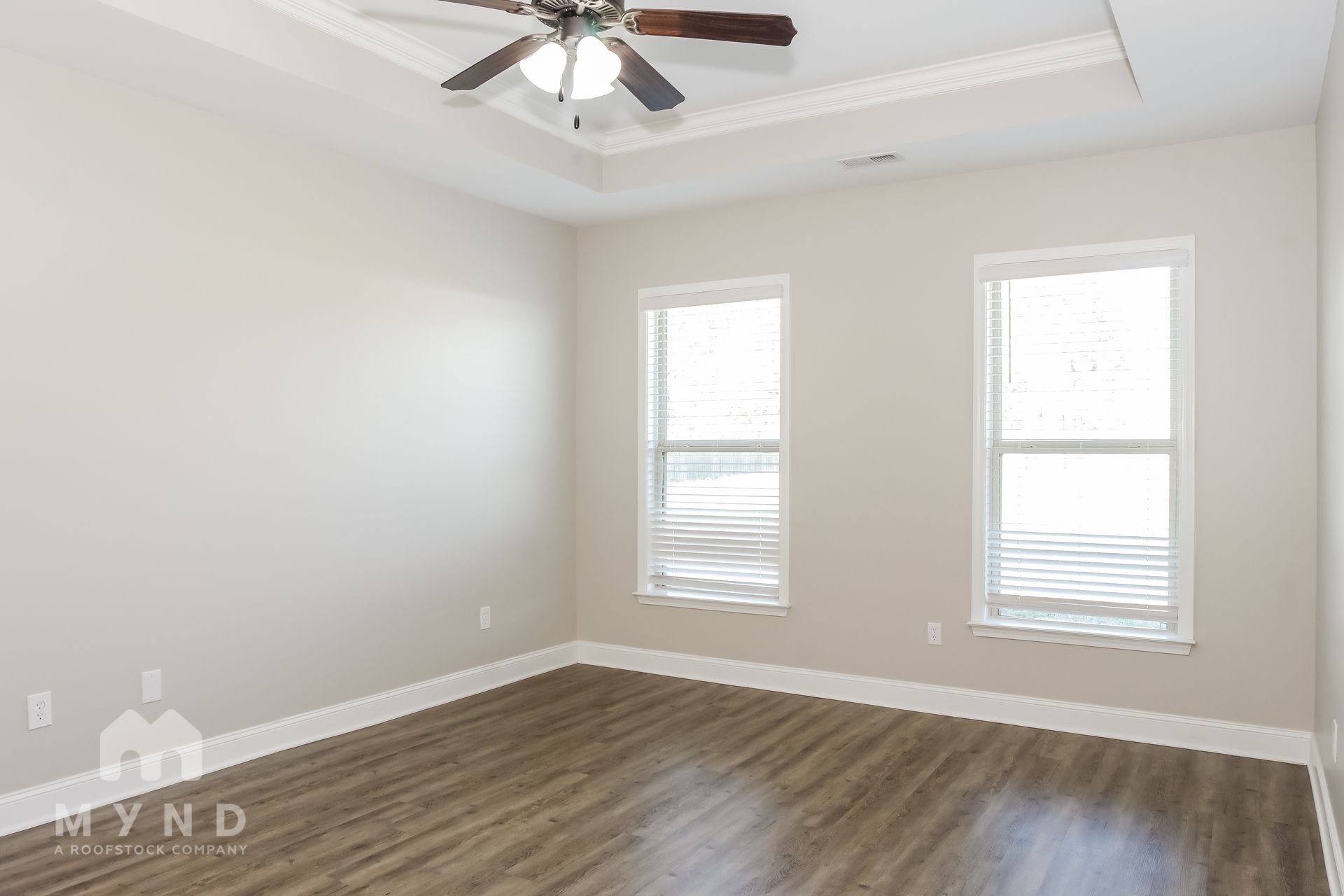 Building Photo - 27571 Carrington Ct