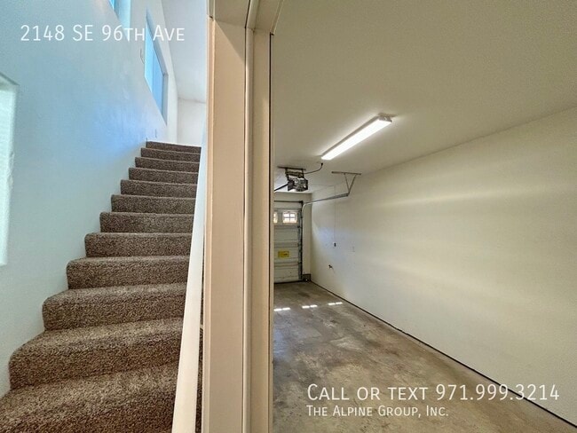 Building Photo - 2148 SE 96th Ave