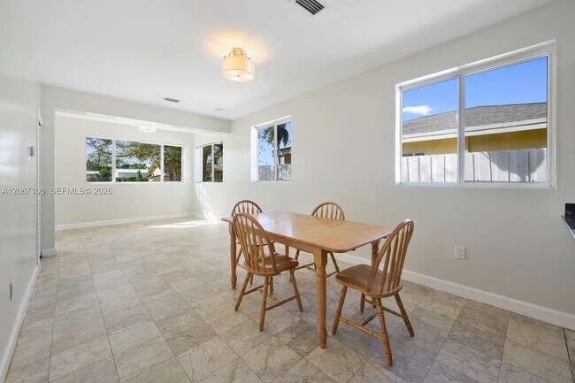 Building Photo - 8861 SW 127th Terrace