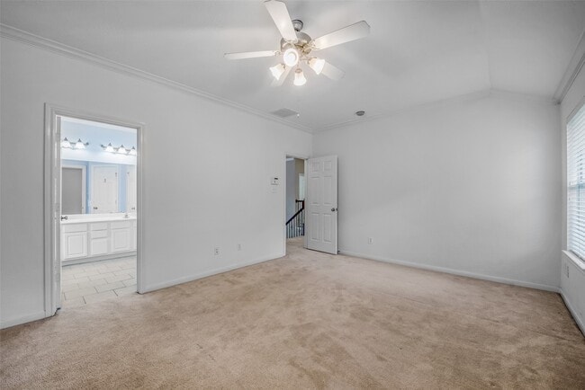 Building Photo - 75 N Spinning Wheel Cir