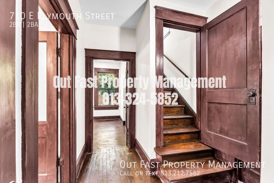 Building Photo - 710 E Plymouth St