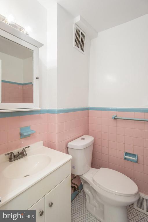 Building Photo - 8217 Thouron Ave