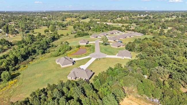 Building Photo - 17857 Salem Rd