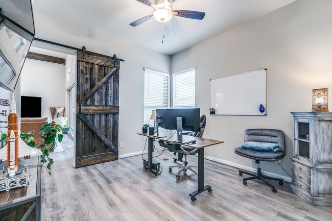 Building Photo - BEAUTIFUL 3-BEDROOM HOME IN THE ENCLAVE AT...