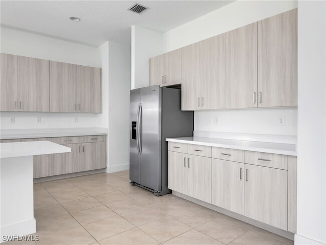 Building Photo - 5324 Marano Dr