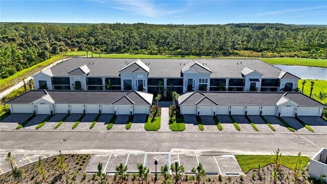 Building Photo - 15155 Bluffton Ln