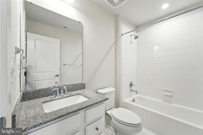 Building Photo - 22310 Seabring Terrace
