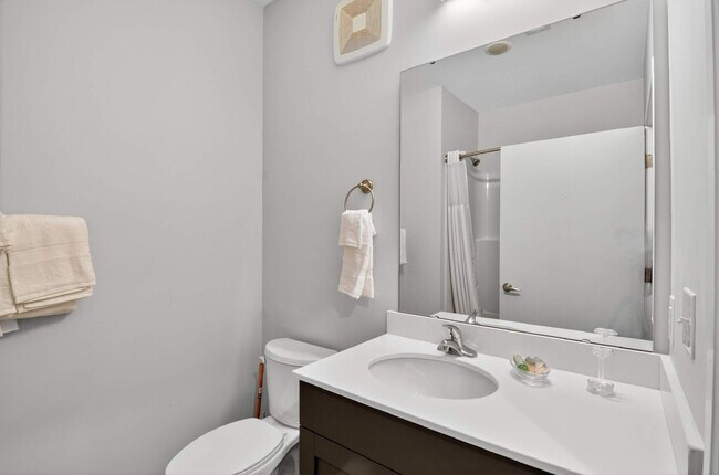 Building Photo - 229 S Grant St