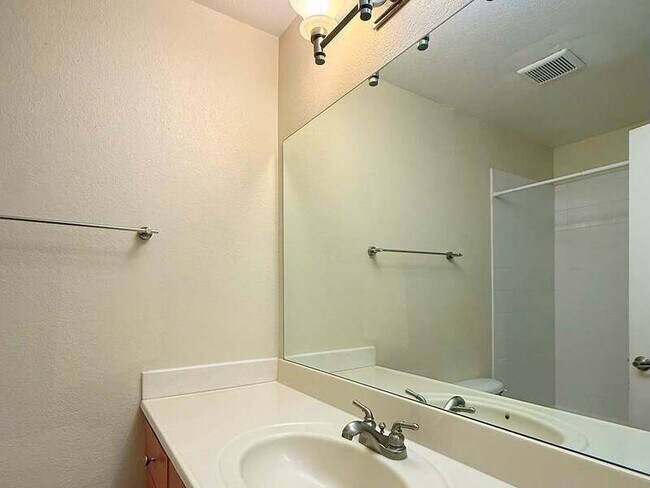 Building Photo - 10155 Sailwinds Blvd S