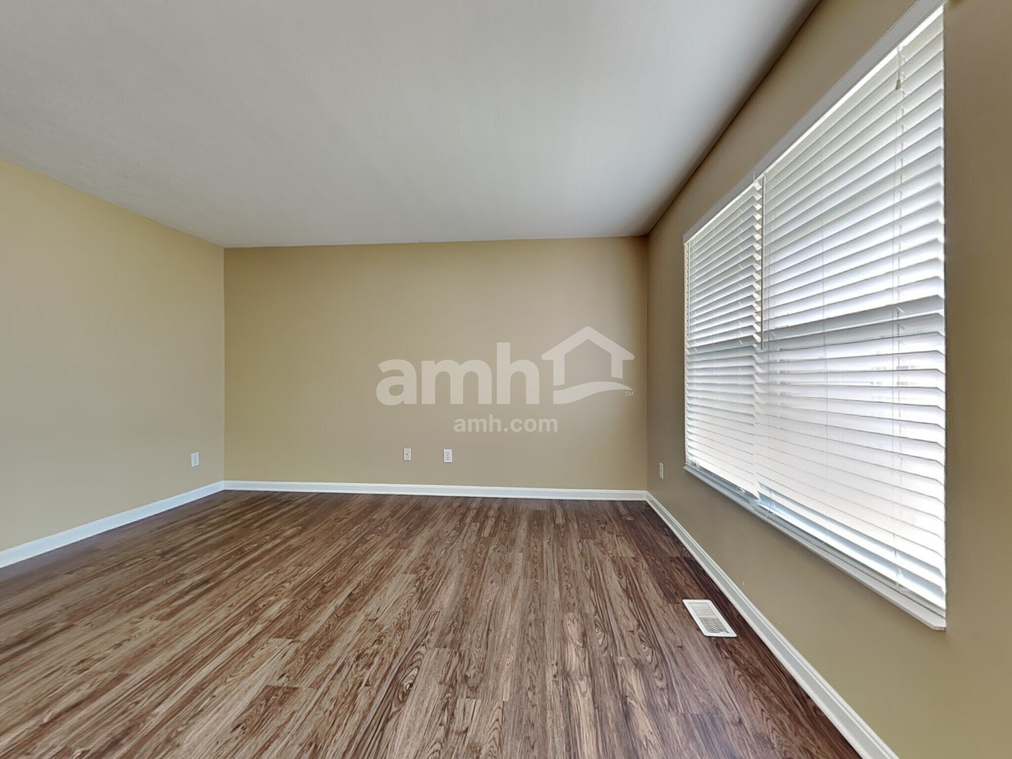 Building Photo - 2610 Schafer Knoll Ct