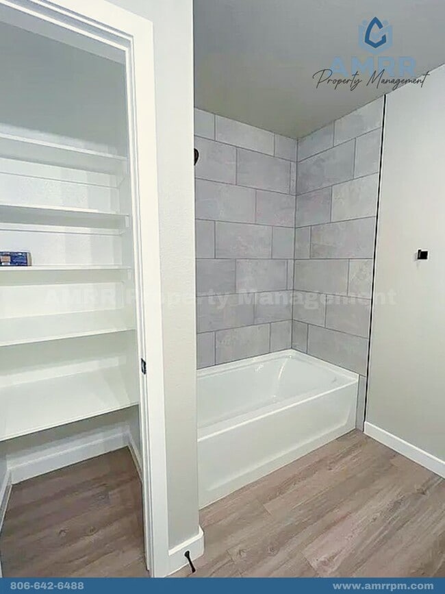 Building Photo - 7318 E County Rd 99