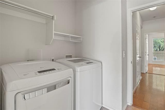 Building Photo - 2209 Geneva Ln