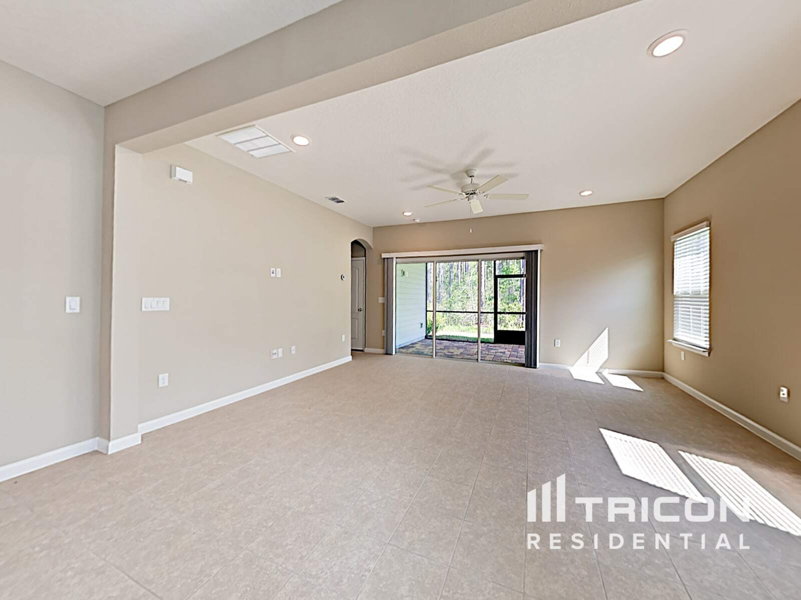 Building Photo - 10197 Pavnes Creek Dr