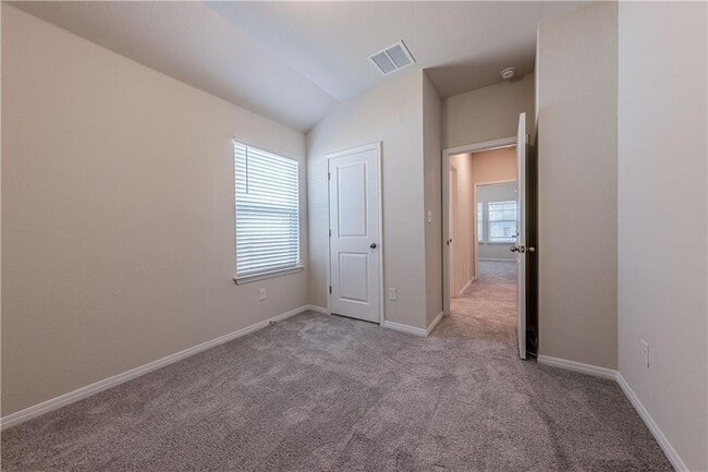 Building Photo - 13905 Heartland Dr