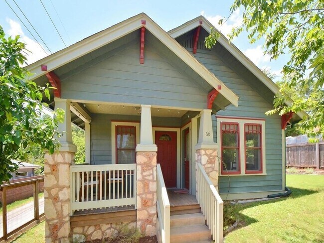 Building Photo - 66 Chicon St