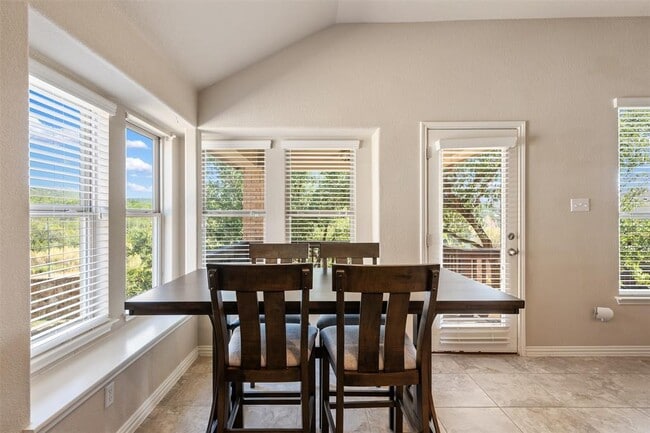 Building Photo - 8113 Cannon Ct