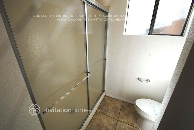 Building Photo - 4545 N 67th Ave