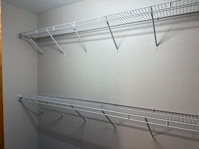 Building Photo - 2736-33 1/2 33 1/2 Ave S