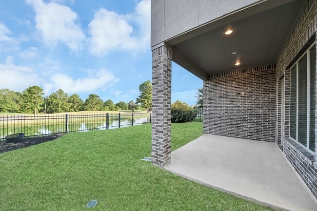 Building Photo - 8926 Leaning Hollow Ln