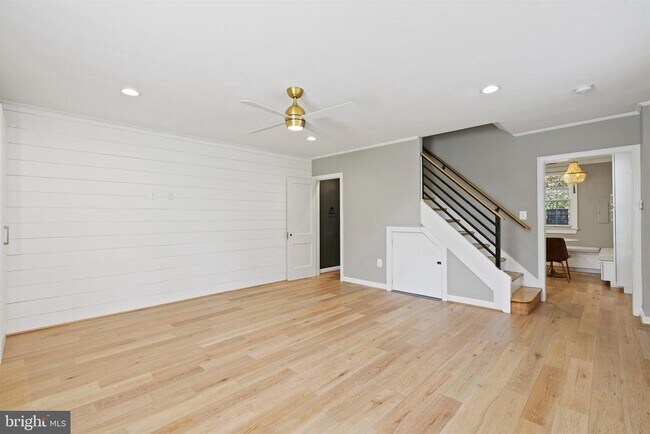 Building Photo - 1300 S Cleveland St