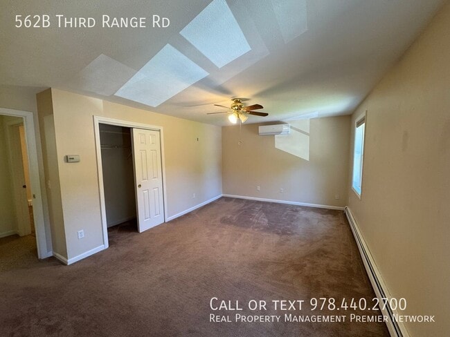 Building Photo - 562 Third Range Rd