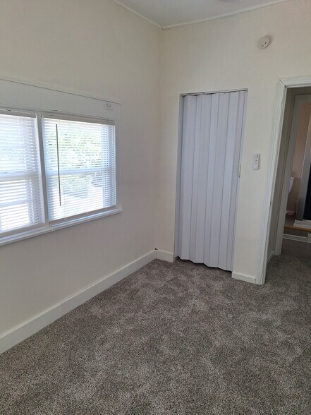 Bedroom 3 - 1220 Louisiana St