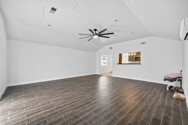 Building Photo - 13010 Abalone Way