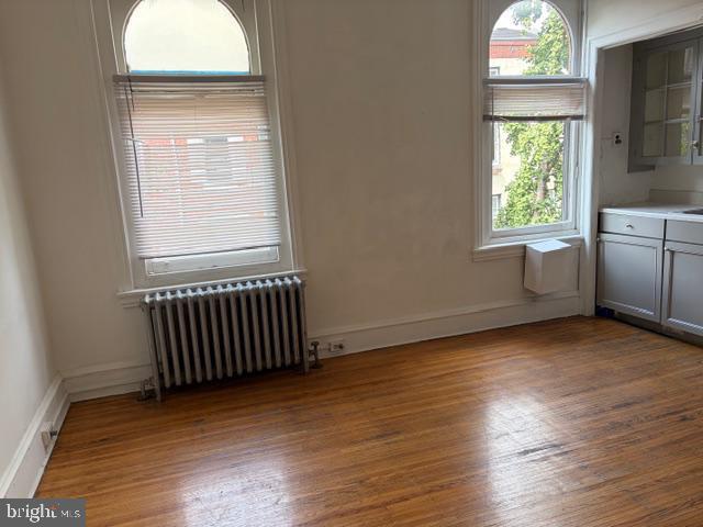 Building Photo - 423 S 15th St