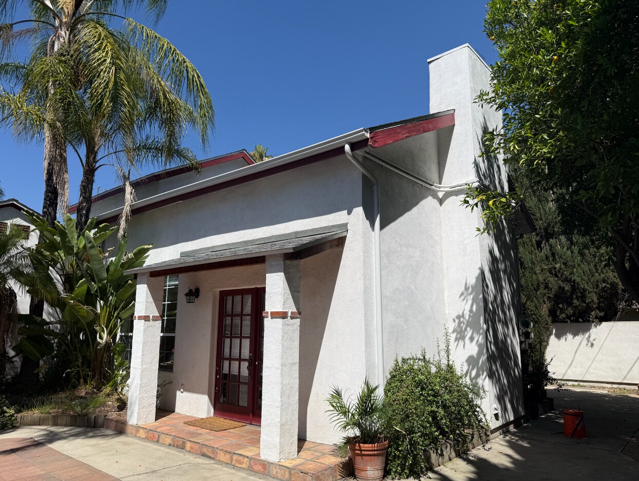 Building Photo - 5408 Morella Ave