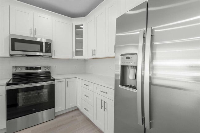 Building Photo - 2203 N Blvd