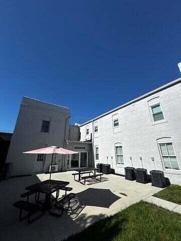 Building Photo - 62 S Main St