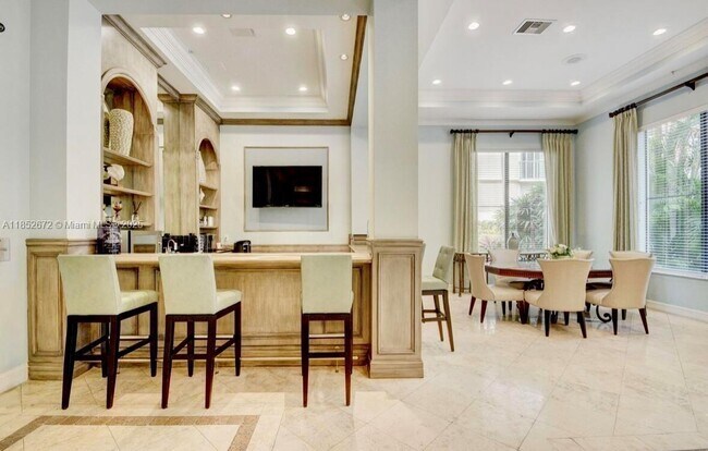 Building Photo - 780 S Sapodilla Ave