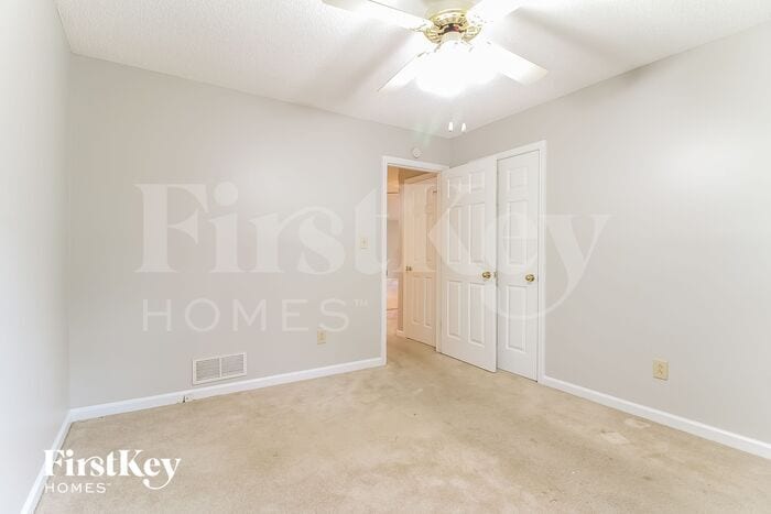 Building Photo - 11200 Tara Glynn Dr