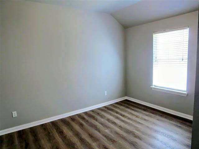 Building Photo - 8376 Davis Dr