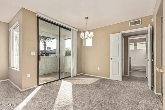 Building Photo - 3848 N 3rd Ave