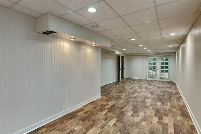 Building Photo - 772 Rockfount Way