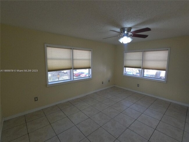 Building Photo - 8600 SW 149th Ave