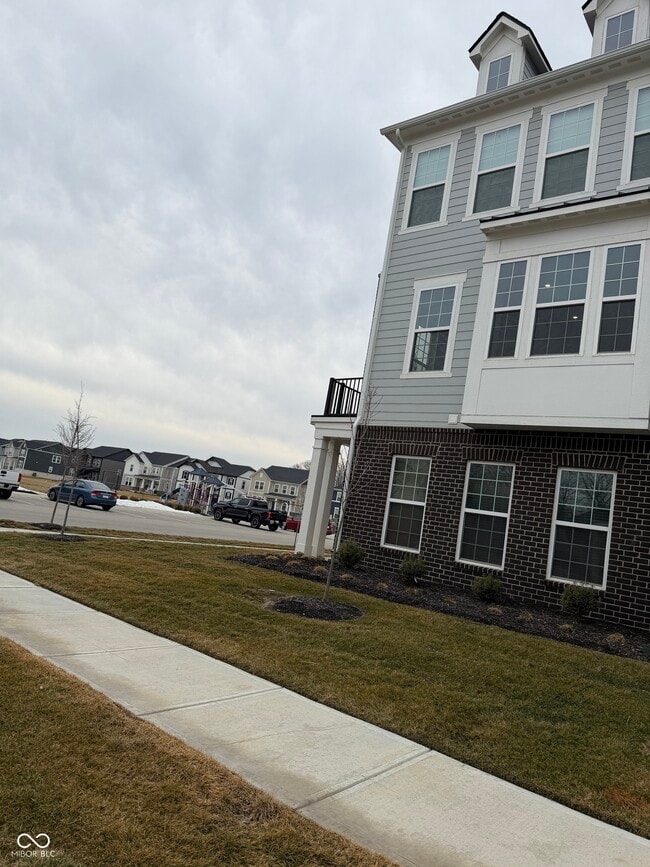 Building Photo - 14517 Pomona Ln