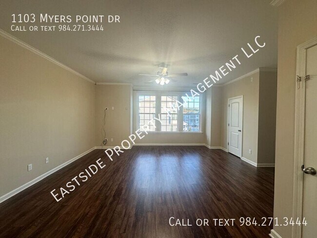Building Photo - 1103 Myers Point Dr