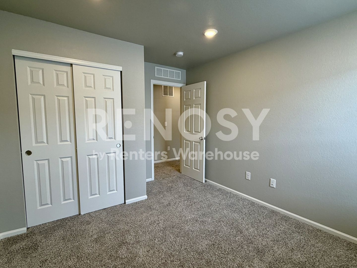 Building Photo - 11352 W Grand Dr