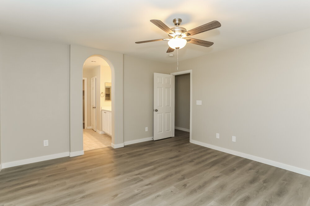 Building Photo - 9937 Fountain Walk Ave