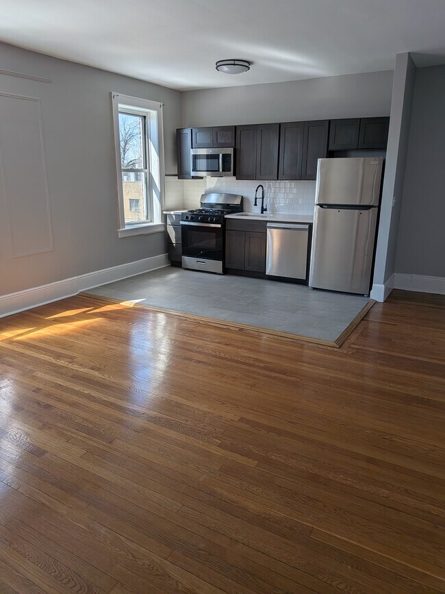 Floorplan - 758 Jersey Avenue