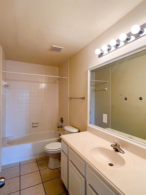 Building Photo - 18018 Timber Crossing Ln