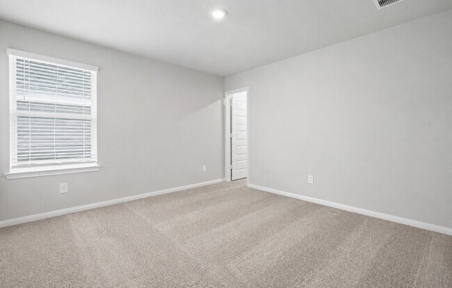 Building Photo - 13549 Sauger Ct