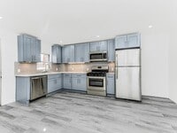 Building Photo - 136 Cortlandt St
