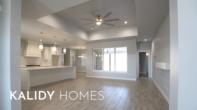 Building Photo - 303 Kirks Holw